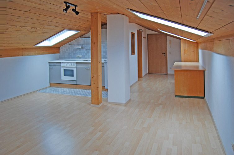 Dachgechoss-Wohnung