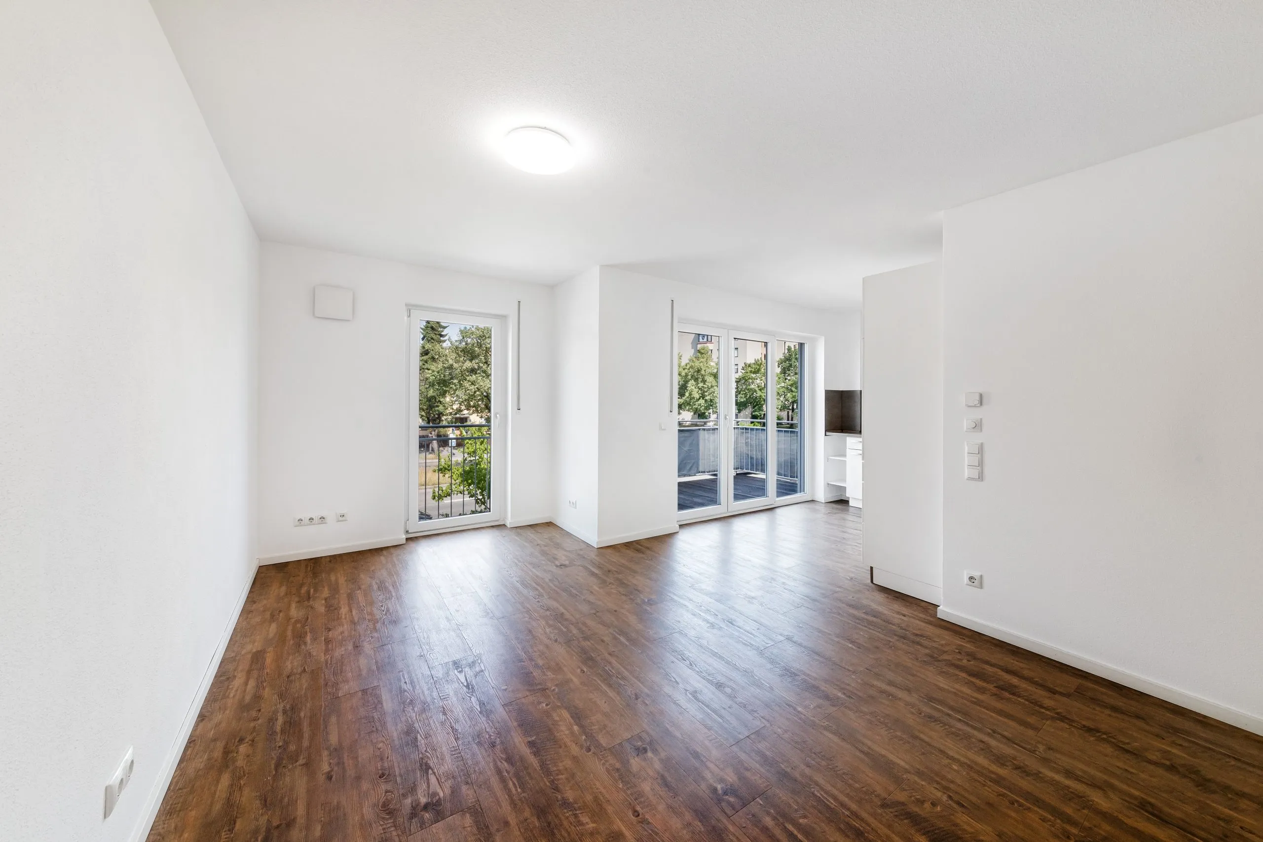 Immobilienangebot - München - Alle - Energieklasse B · Holzpelletheizung · Westbalkon · Tiefgarage · Bezugsfrei